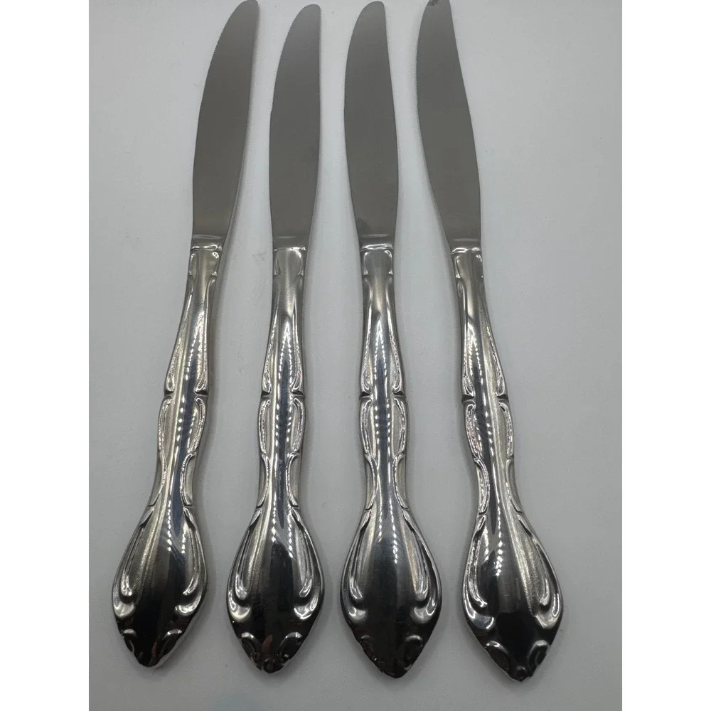 Oneida Community Cantata Stainless Dinner Knives Set of 4 Glossy Scrolled 9.25